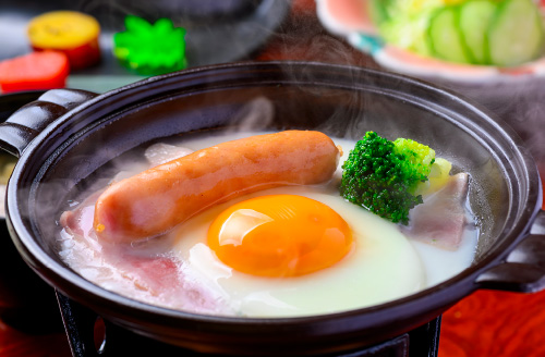 朝食